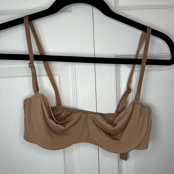 SKIMS Smoothing Intimates Strapless Bra Sienna 32D 34C - Picture 8 of 10
